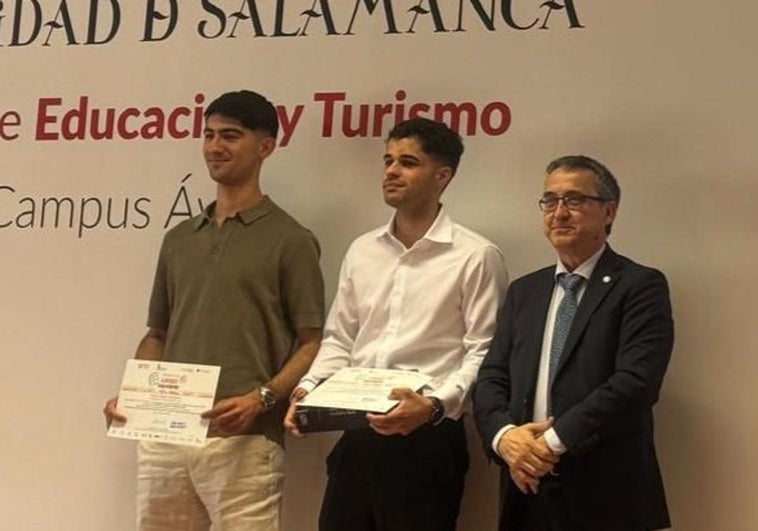 Dos jóvenes leoneses ganan un premio por un proyecto para obtener energía con residuos de madera